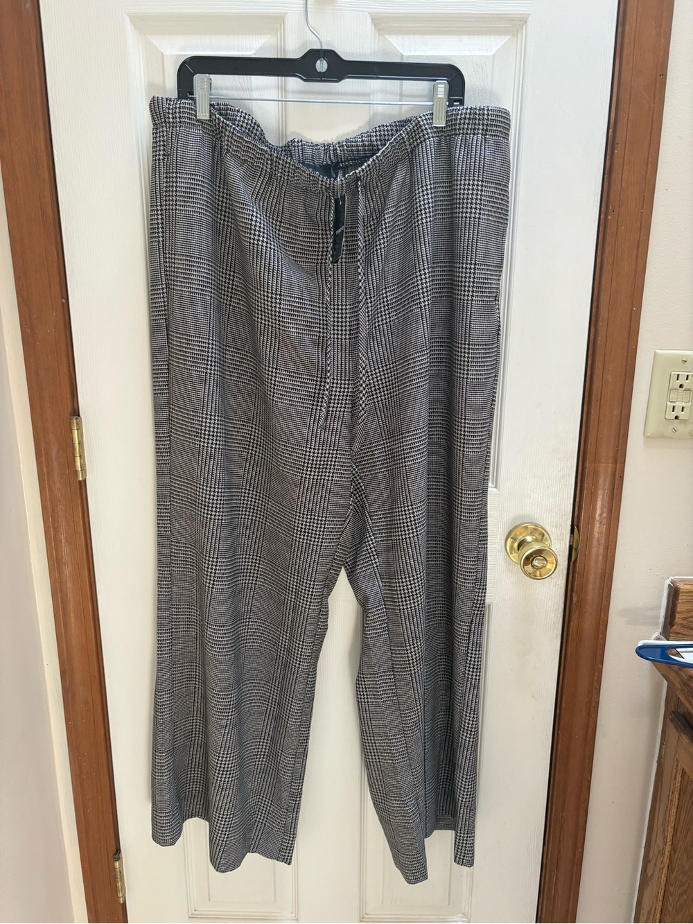 NWT torrid Gray Glen Plaid Drawstring Pants